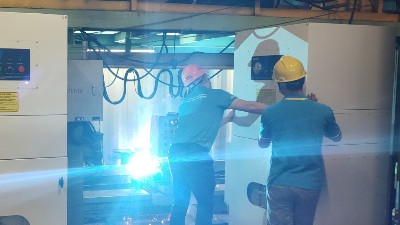 機(jī)械軸打磨除塵器,專業(yè)凈化設(shè)備制造執(zhí)信環(huán)?？萍?。
