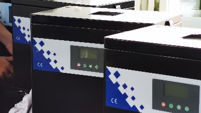 凈化車間煙霧和粉塵，就用執(zhí)信環(huán)保車間煙霧凈化器！