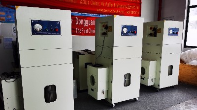 車間用粉塵除塵器，執(zhí)信環(huán)保助力工業(yè)生產(chǎn)安全凈化粉塵。