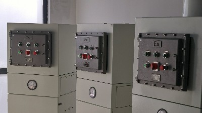 車間防爆除塵器，執(zhí)信環(huán)保助力企業(yè)安全凈化粉塵。